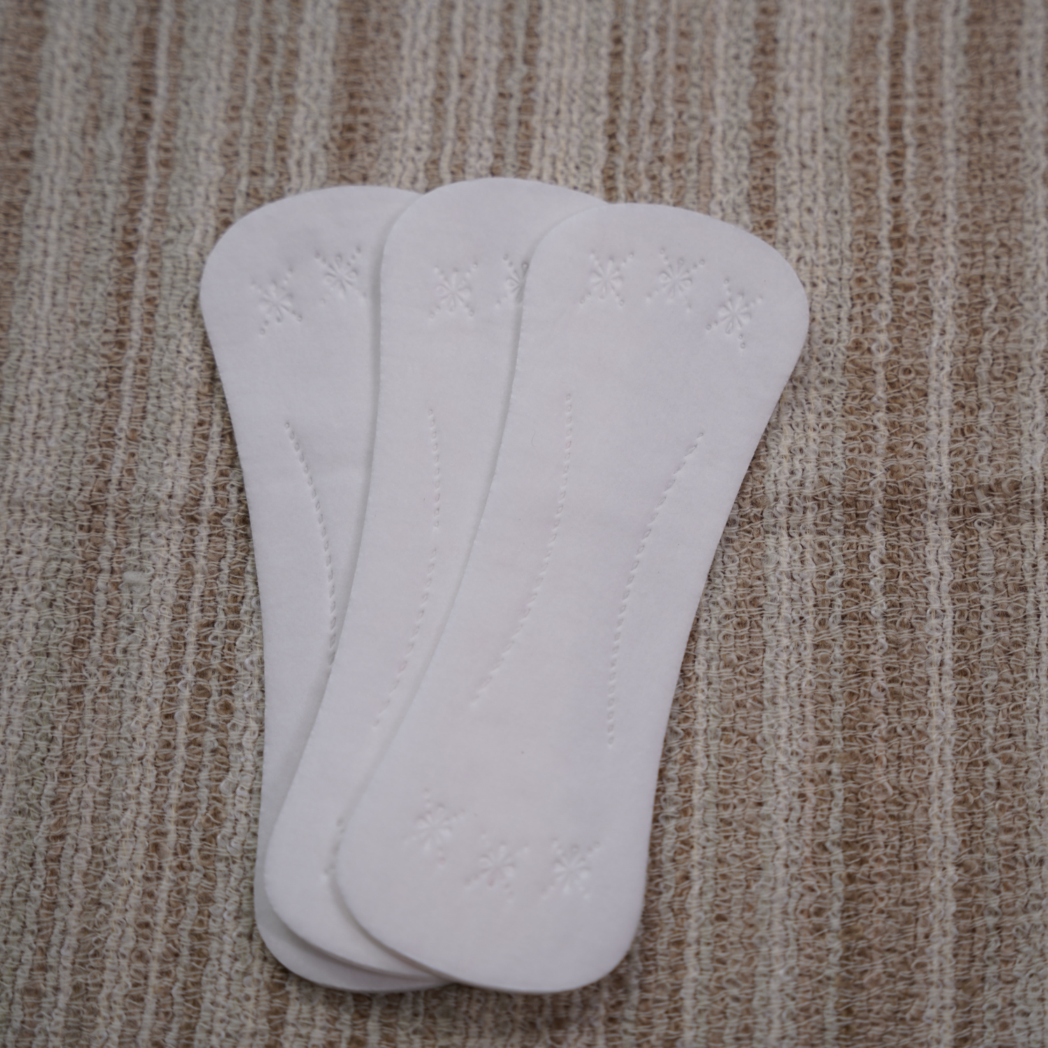 Chumz Ultra-Thin Panty Liners for Women Daily Use - Image 5